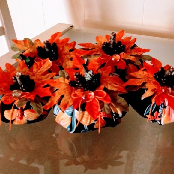Hand Crafted Other - - 5 beautiful 🎃🎃🎃🎃🎃 large one 15" around + FREE 🎁